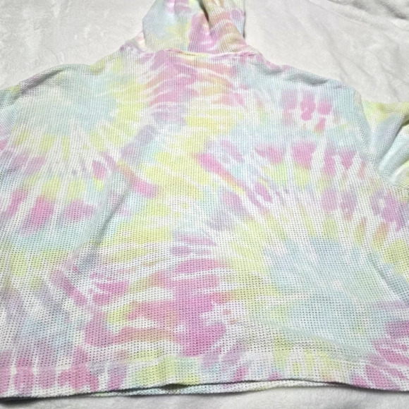 Pink by Victoria's Secret Cropped Cotton Mesh Tie-Dye Beach Cover Up, EUC! - Picture 7 of 10